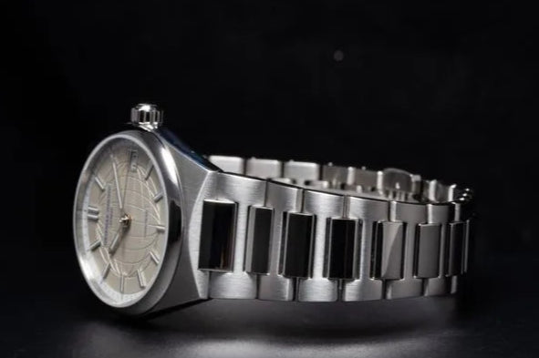 Frederique Constant Highlife Quarz Silber 31mm