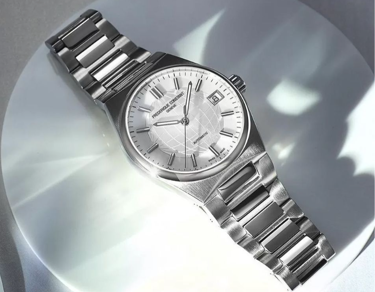 Frederique Constant Highlife Automatik Perlmutt 34mm