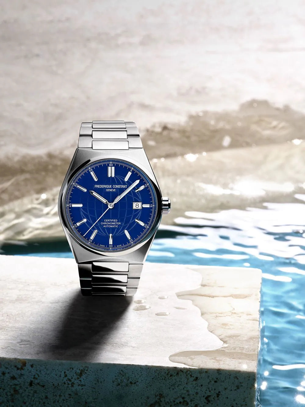 FREDERIQUE CONSTANT Highlife Automatischer Cosc (blau)