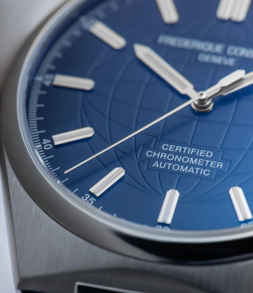 FREDERIQUE CONSTANT Highlife Automatischer Cosc (blau)