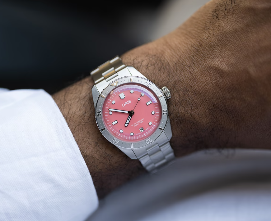 Oris Divers Sixty‑Five 'Cotton Candy' Edelstahlarmband (Rot/Rosa)