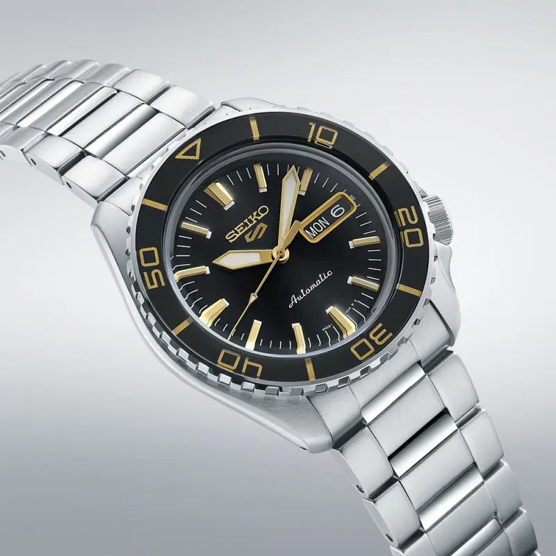 Seiko 5 Sports SKX – SNZH5 Blacktone Redux