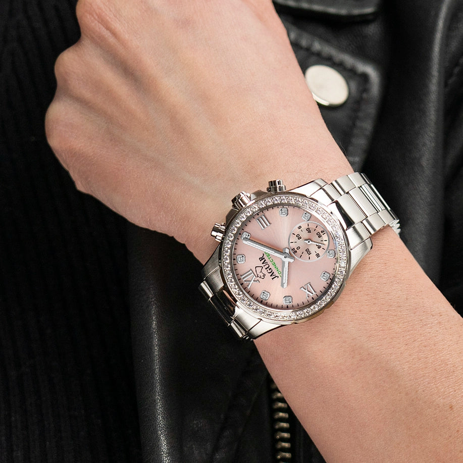 JAGUAR CONNECTED LADY IN Rosa Silber