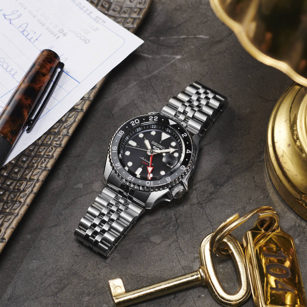 Seiko Automatik GMT Schwarz