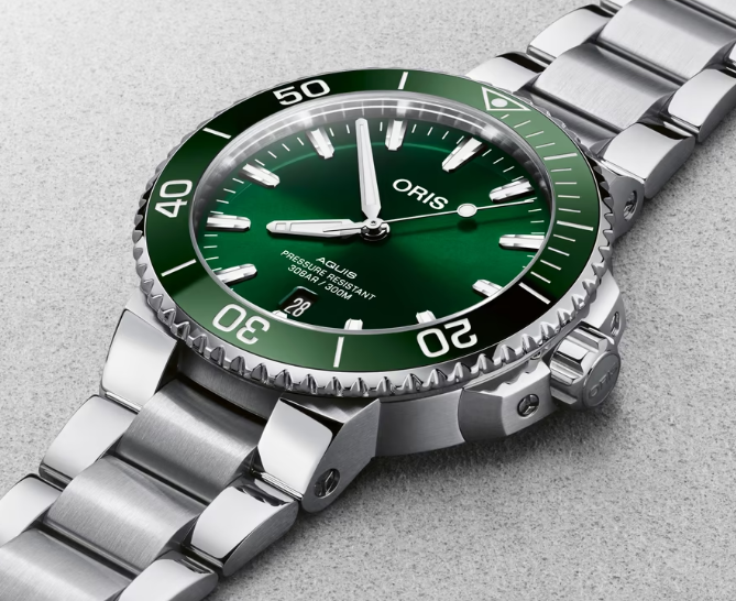 ORIS MOD. AQUIS DATE 41.5 mm