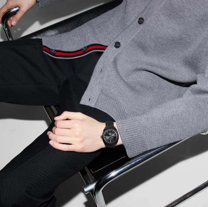 Gucci Interlocking Automatic Schwarz 41mm