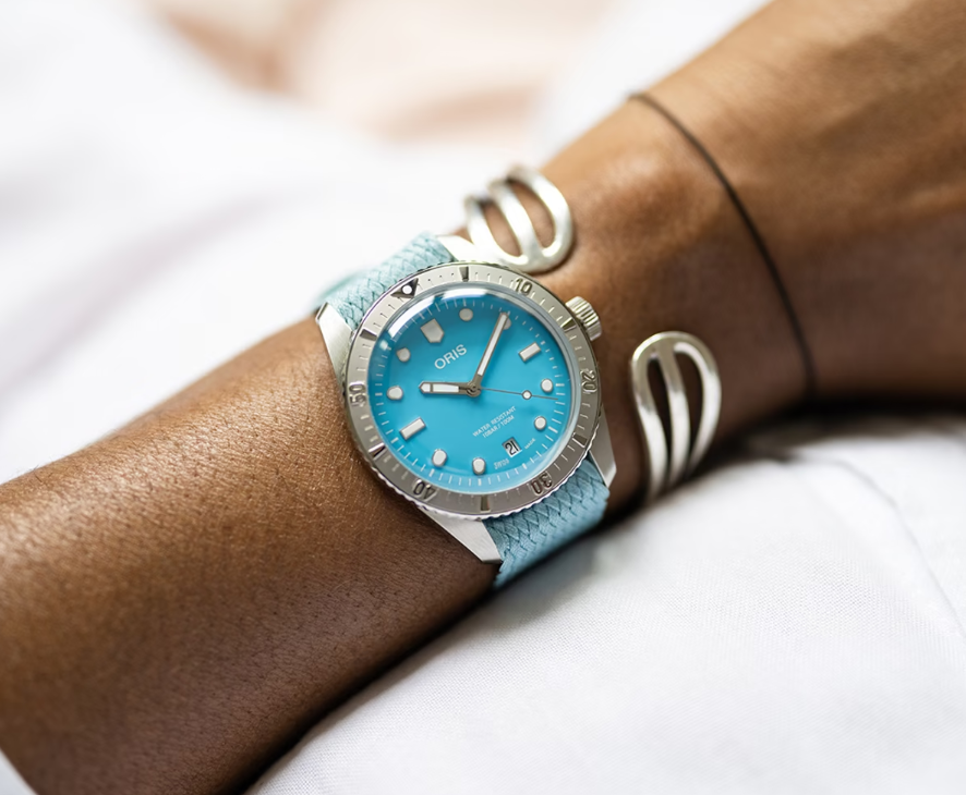 Oris Divers Sixty‑Five 'Cotton Candy'