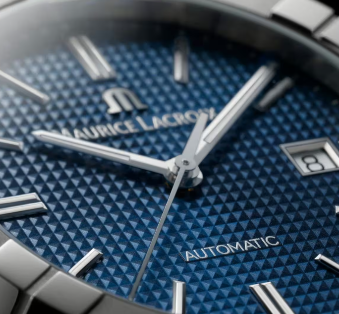 Maurice Lacroix AIKON AUTOMATIC DATE 39MM (blau)