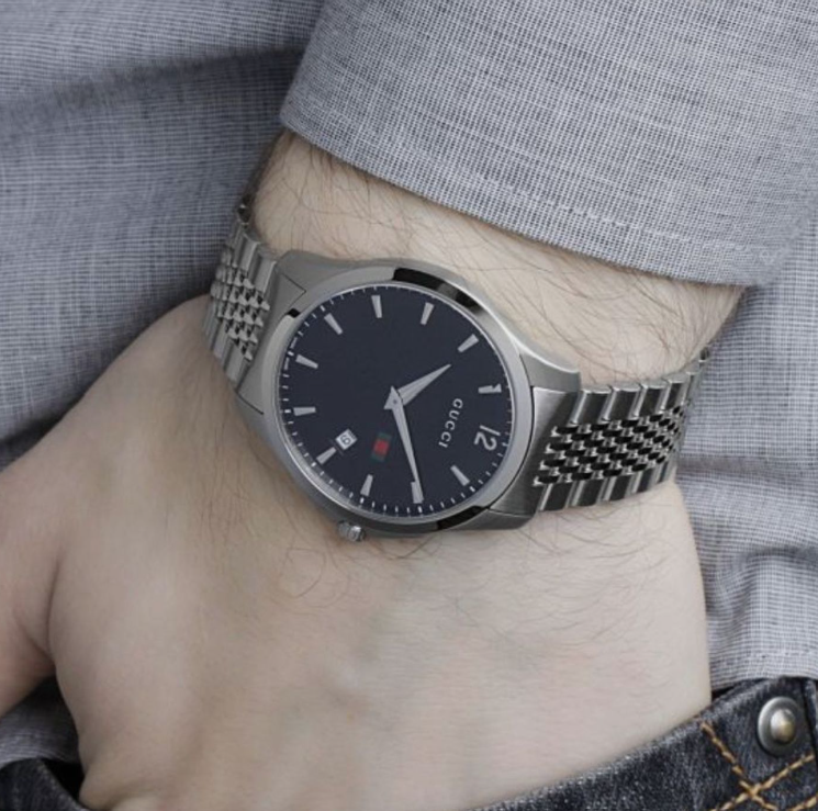 Gucci Men's G-Timeless Black Quartz