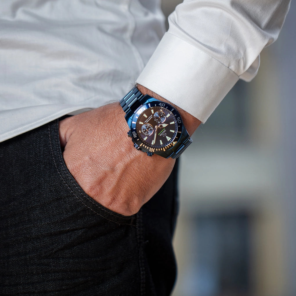 JAGUAR CONNECTED MEN IN BLAU